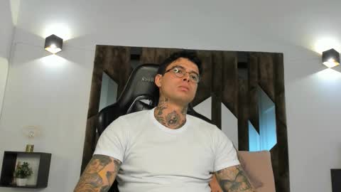Snapshot of mateo_dilucajs1 chatting on 10-04-25, 10:52 mateo_dilucajs1 online show from 10-04-25, 10:52