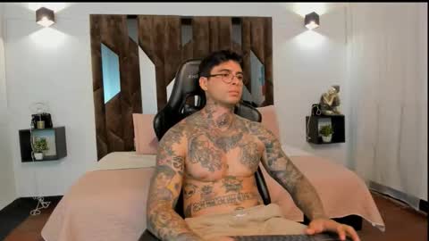 Snapshot of mateo_dilucajs1 chatting on 10-10-25, 10:09 mateo_dilucajs1 online show from 10-10-25, 10:09