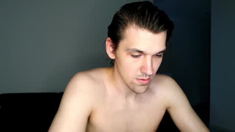 mateo_zeus online show from 10-04-25, 04:32