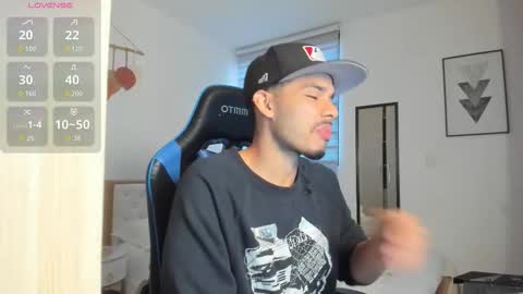 Snapshot of mateoleone chatting on 09-29-25, 02:44 Matt online show from 09-29-25, 02:44