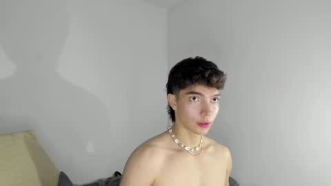 Mateo Santiago online show from 12-24-24, 09:39