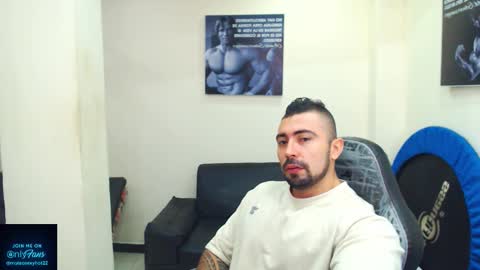 Mateo online show from 10-19-25, 03:01