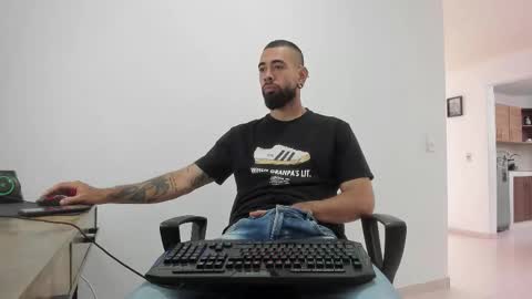 Matheus     online show from 11-27-25, 05:15