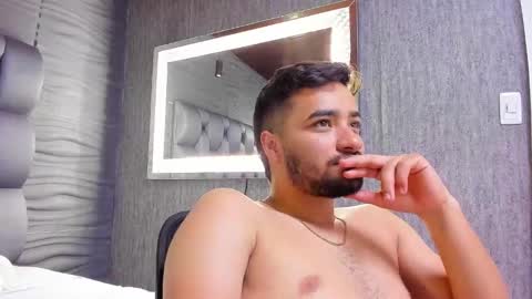 Mathews online show from 12-05-24, 02:33