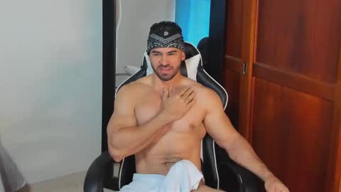 mathews_smith online show from 10-28-25, 01:14