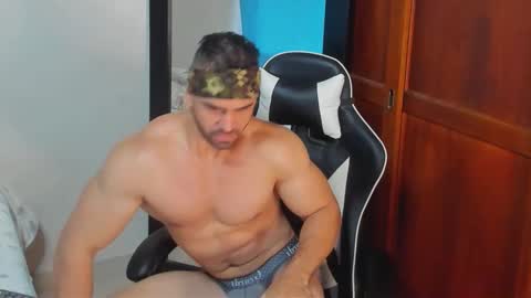 mathews_smith online show from 11-25-25, 11:54