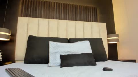 mathilda_liz online show from 09-29-25, 12:32