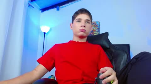 Mati online show from 04-07-26, 02:17