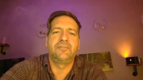 Snapshot of matrike1 chatting on 12-15-24, 04:37 matrike1 online show from 12-15-24, 04:37