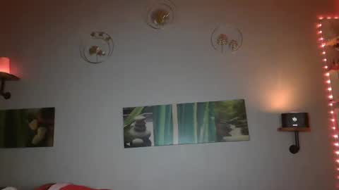 Snapshot of matrike1 chatting on 02-08-25, 07:27 matrike1 online show from 02-08-25, 07:27