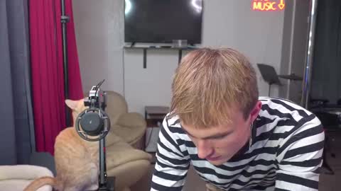 Matt Cash online show from 12-08-24, 02:07