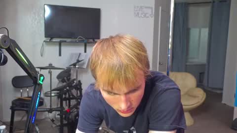 Matt Cash online show from 02-05-25, 02:08