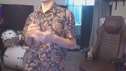 Matt Cash online show from 10-25-25, 01:24