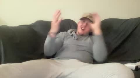 Snapshot of mattdawg13 chatting on 02-01-26, 05:17 MattDawg13 online show from 02-01-26, 05:17