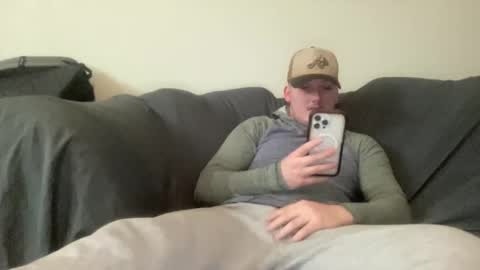 Snapshot of mattdawg13 chatting on 02-14-26, 05:15 MattDawg13 online show from 02-14-26, 05:15