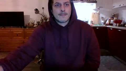 Snapshot of matteushh87 chatting on 01-09-25, 05:00 matteushh87 online show from 01-09-25, 05:00