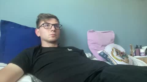 matthd21 online show from 09-22-25, 01:35