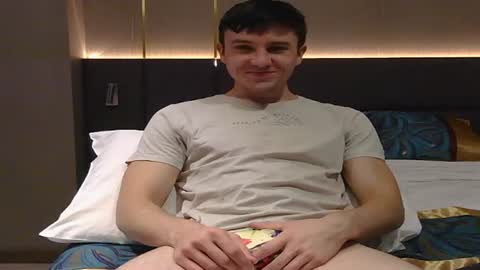 Mattie online show from 03-10-25, 03:45