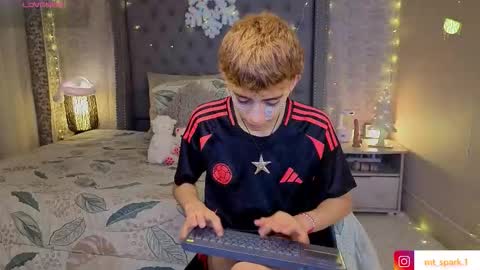 Snapshot of matty_spark chatting on 12-18-25, 01:50 matty_spark online show from 12-18-25, 01:50