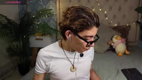 Snapshot of matty_spark chatting on 02-09-26, 01:37 matty_spark online show from 02-09-26, 01:37