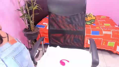 call me samantha online show from 02-25-26, 12:15