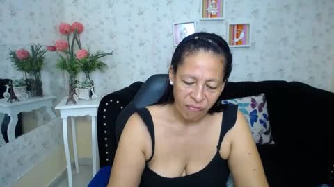 Snapshot of mature_martina_ chatting on 02-09-25, 05:50 Martina online show from 02-09-25, 05:50
