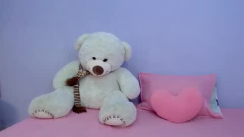 Snapshot of mature_martina_ chatting on 11-24-25, 06:29 Martina online show from 11-24-25, 06:29