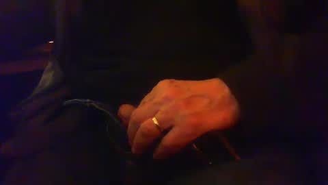 Snapshot of maturedaddi chatting on 01-07-25, 06:45 Maturedaddi online show from 01-07-25, 06:45