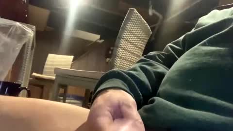 Snapshot of maturejerky chatting on 12-31-24, 08:02 maturejerky online show from 12-31-24, 08:02