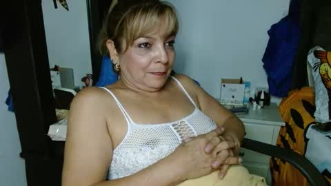 Cecilia online show from 10-10-25, 10:09