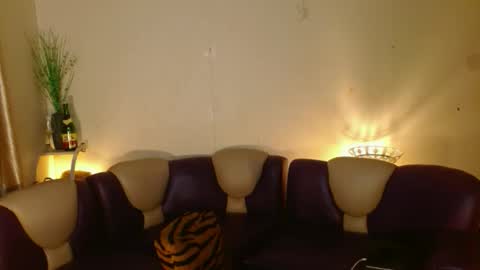 maturity_mommy_intown online show from 11-21-25, 07:01