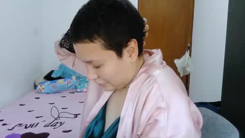 mauroluxandra online show from 01-09-26, 08:43