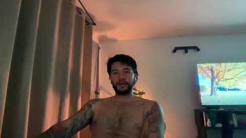 mauuu17 online show from 10-28-25, 05:22