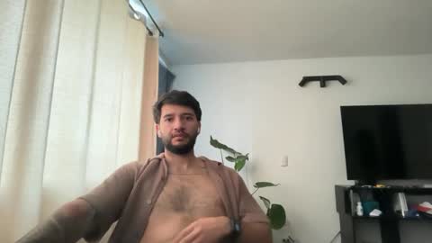 mauuu17 online show from 10-28-25, 06:10