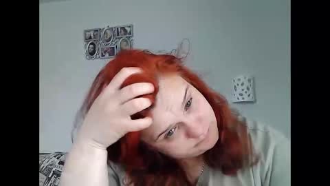 Snapshot of mavka2025 chatting on 04-22-26, 02:18 Mavka2025 online show from 04-22-26, 02:18