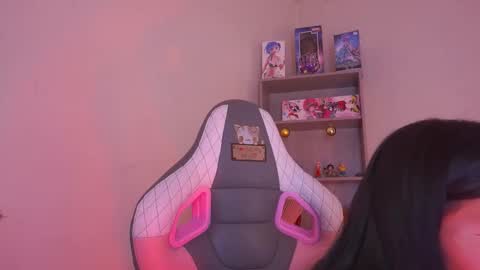 Snapshot of mavy_ chatting on 02-11-26, 08:25 MAVY online show from 02-11-26, 08:25