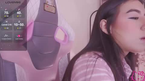 Snapshot of mavy_ chatting on 02-19-26, 07:43 MAVY online show from 02-19-26, 07:43