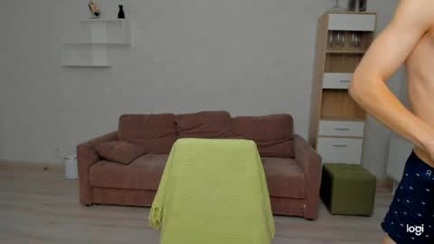 Snapshot of max_foks_ chatting on 04-20-26, 07:00 max_foks_ online show from 04-20-26, 07:00