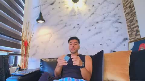 Max Hornye online show from 04-14-26, 05:52