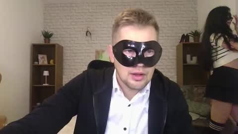 Max  Aliya online show from 09-25-25, 07:23