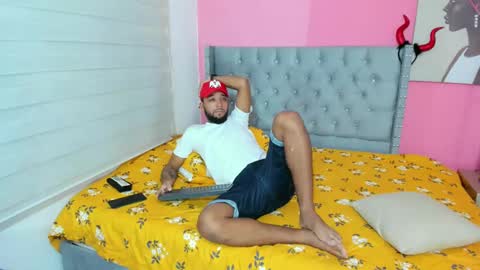 max_sexyhot26 online show from 12-26-24, 02:55