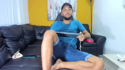 max_sexyhot26 online show from 01-05-25, 03:00