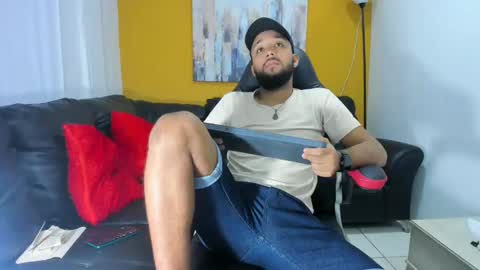 max_sexyhot26 online show from 01-08-25, 03:08