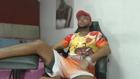 max_sexyhot26 online show from 02-20-25, 05:44