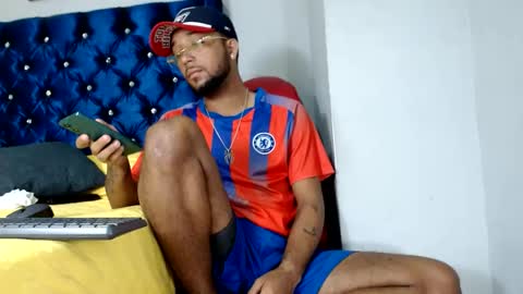 max_sexyhot26 online show from 02-26-25, 06:04