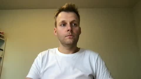 Max take off clothes online show from 01-06-25, 01:30