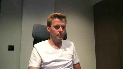 Max take off clothes online show from 09-10-25, 06:08