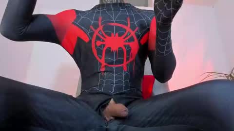 Max online show from 11-13-25, 02:38