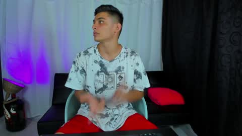 MAX     online show from 01-22-25, 08:17