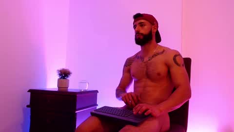 max_xl_ online show from 02-28-25, 10:50